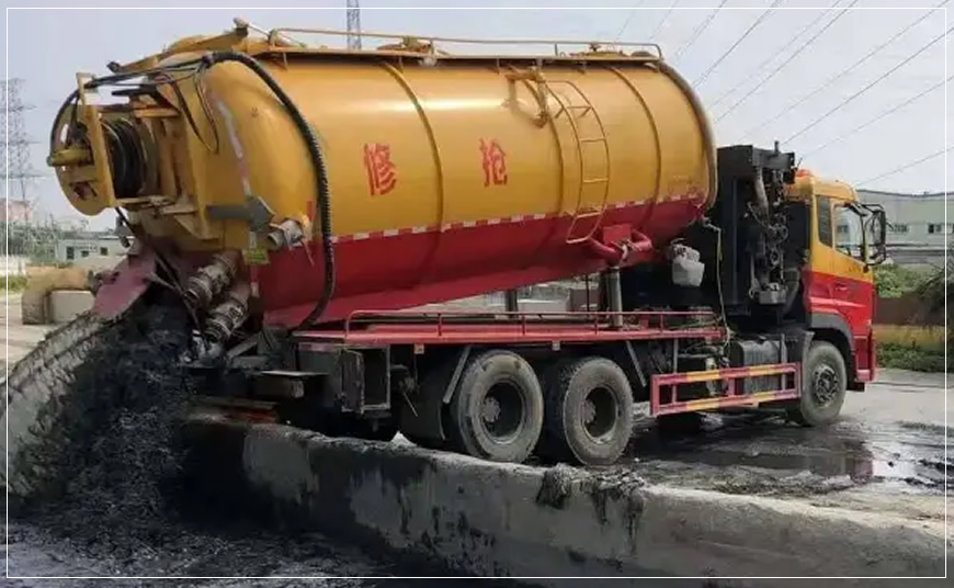 曾都沉淀池清理案例